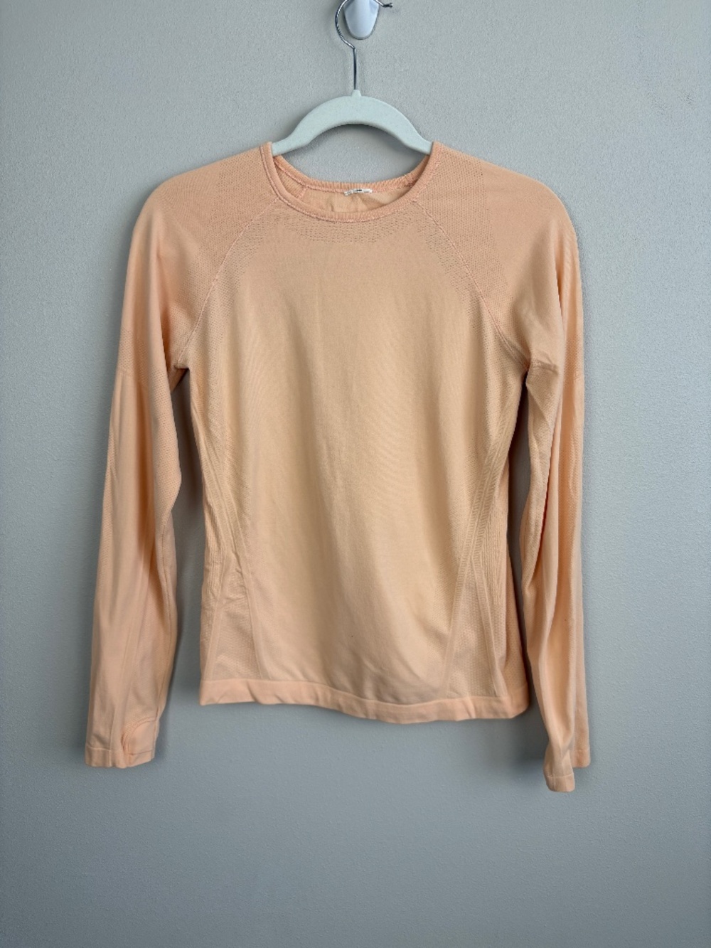 Athleta Girl Power Up Long Sleeve Seamless Top - Girls Size XL